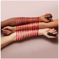 Lancome Lancôme L'Absolu Rouge Cream Lipstick 3,4 Gr. - 143 Rouge Badaboum -Clinique Salgsbutik lancome labsolu rouge cream lipstick 34 gr 143 rouge badaboum 1647863665