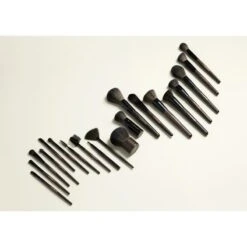 Nilens Jord Pure Collection Flat Cut Brush No. 184 -Clinique Salgsbutik nilens jord pure collection flat cut brush no 184 1570023343