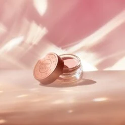 Smashbox X BECCA Under Eye Brightening Corrector 4,5 Gr. - 01 Fair/Light -Clinique Salgsbutik smashbox x becca under eye brightening corrector 45 gr 01 fairlight 1656490564