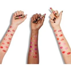 Yves Saint Laurent YSL Rouge Volupté Shine Lipstick 4 Ml - 12 Corail Dolman 11 Yves Saint Laurent YSL Rouge Volupté Shine Lipstick 4 Ml - 12 Corail Dolman -Clinique Salgsbutik ysl rouge volupte shine oil in stick 12 corail dolman 1558604227